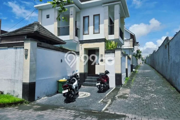 Jarang Ada! Rumah Kontrakan 3 Kamar Bagus Siap Huni Kerobokan Jarang Ada! Rumah Kontrakan 3 Kamar Bagus Siap Huni Kerobokan