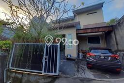 Rumah Kontrakan Badung LT 200m2 LB 180m2 Area Canggu Rumah Kontrakan Badung LT 200m2 LB 180m2 Area Canggu