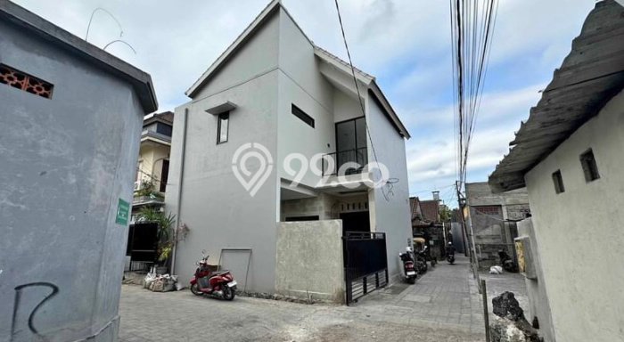 Jarang Ada! Rumah Sewa 4 Kamar Bagus Siap Huni Peguyangan Kangin Jarang Ada! Rumah Sewa 4 Kamar Bagus Siap Huni Peguyangan Kangin