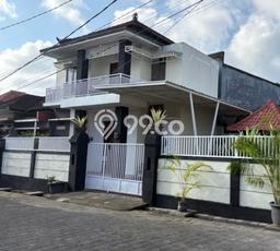 Sewa Rumah Murah di Canggu Badung Punya 2 KT Sewa Rumah Murah di Canggu Badung Punya 2 KT
