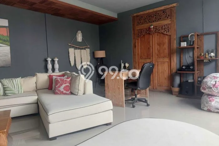 Rumah Premium kawasan , 3 KT, Area Tenang, LT 300m2m² Bangunan 200m2m² Rumah Premium kawasan , 3 KT, Area Tenang, LT 300m2m² Bangunan 200m2m²