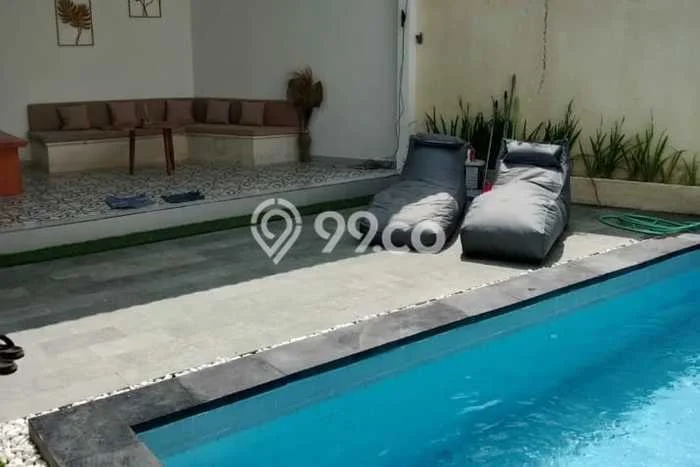 Disewakan! Rumah 2 Kamar Tidur &
2 Kamar Mandi di Padangsambian , Denpasar Disewakan! Rumah 2 Kamar Tidur &
2 Kamar Mandi di Padangsambian , Denpasar