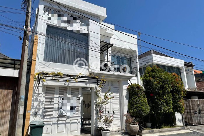 Rumah 5 KT 4 KM di Kawasan , Denpasar Rumah 5 KT 4 KM di Kawasan , Denpasar