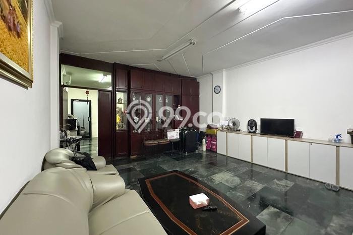 Ruko Bagus Dijual LB 300m2 Lokasi Strategis Jakarta Utara Area Cocok untuk Berbisnis Ruko Bagus Dijual LB 300m2 Lokasi Strategis Jakarta Utara Area Cocok untuk Berbisnis
