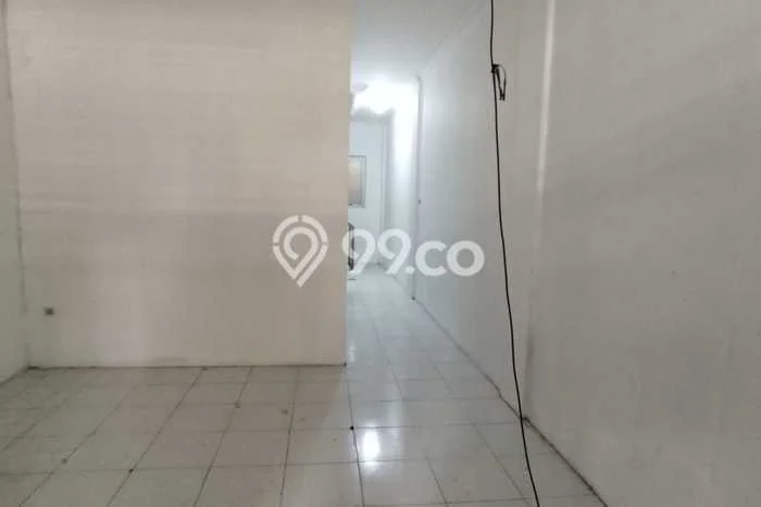 Sewa Rumah Murah di Jelambar Jakarta Barat dengan 5 Kamar Tidur Sewa Rumah Murah di Jelambar Jakarta Barat dengan 5 Kamar Tidur