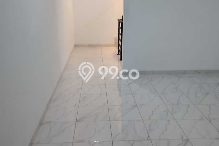 PILIHAN TEPAT! Rumah di Jelambar, 2 KT, Akses Mall, LT 55m² Bangunan 118m² PILIHAN TEPAT! Rumah di Jelambar, 2 KT, Akses Mall, LT 55m² Bangunan 118m²