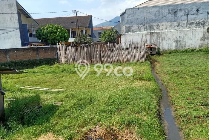 Jarang Ada! Tanah di Sumedang Selatan Punya Luas 1426m2 SHM Jarang Ada! Tanah di Sumedang Selatan Punya Luas 1426m2 SHM