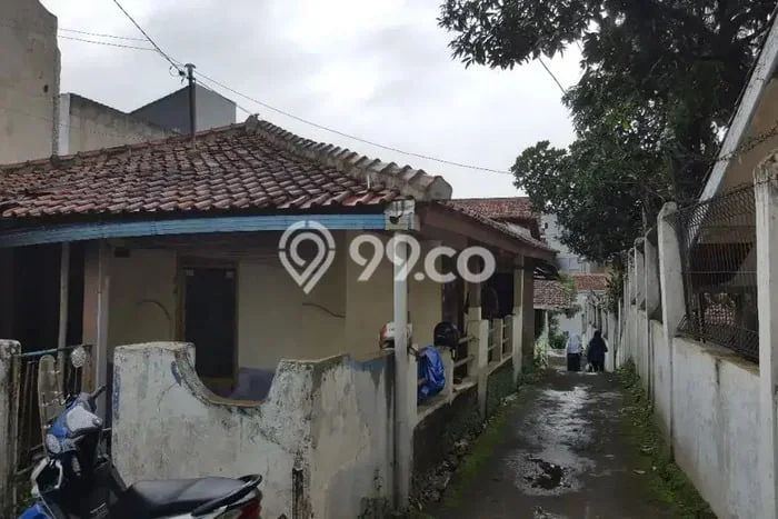 For Sale Rumah 7 Kamar Lokasi Strategis Nyaman dan Strategis di Jatinangor For Sale Rumah 7 Kamar Lokasi Strategis Nyaman dan Strategis di Jatinangor