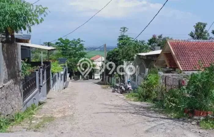 Tanah di Jatinangor, Sumedang Luas 330m2 Dijual Segera Tanah di Jatinangor, Sumedang Luas 330m2 Dijual Segera