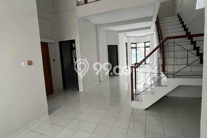 Rumah Sewa Bekasi LT 145m2 LB 155m2 Area Jatibening Rumah Sewa Bekasi LT 145m2 LB 155m2 Area Jatibening