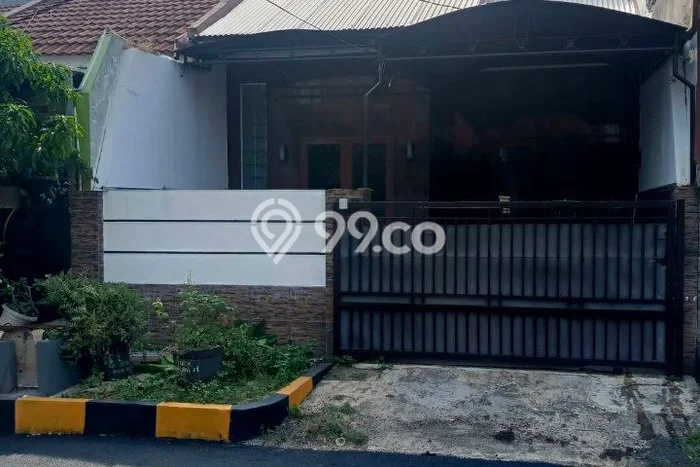 Disewakan! Rumah 2 Kamar Tidur &
1 Kamar Mandi di Prima Harapan, Bekasi Disewakan! Rumah 2 Kamar Tidur &
1 Kamar Mandi di Prima Harapan, Bekasi