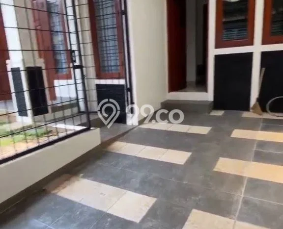 Disewakan Rumah Harga Terjangkau di Taman Galaxy Bekasi Punya 3 Kamar Tidur Disewakan Rumah Harga Terjangkau di Taman Galaxy Bekasi Punya 3 Kamar Tidur