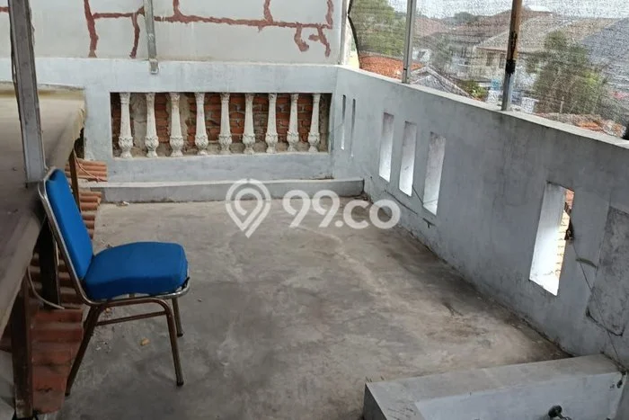 Disewakan! Rumah 3 Kamar Tidur &
4 Kamar Mandi di Pulomas, Jakarta Timur Disewakan! Rumah 3 Kamar Tidur &
4 Kamar Mandi di Pulomas, Jakarta Timur