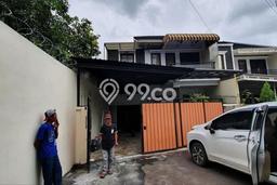 Jual Rumah Luas Megah Dengan View Cantik di Pondok Kelapa, Jakarta Timur Jual Rumah Luas Megah Dengan View Cantik di Pondok Kelapa, Jakarta Timur