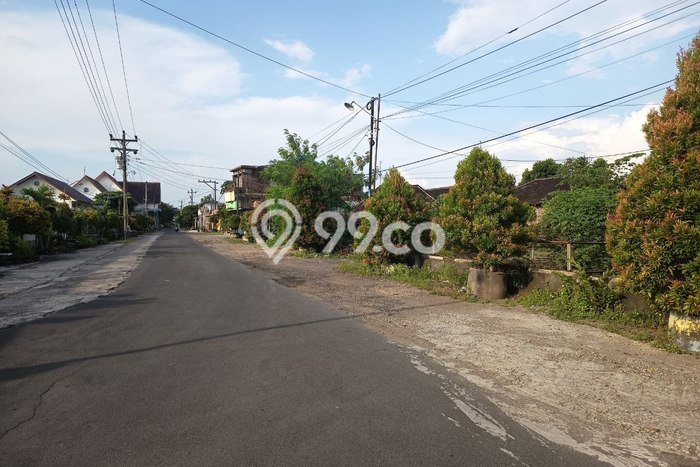 Tanah untuk Dijual Lokasi Kebakkramat, Karanganyar Luas 200m2 SHM Tanah untuk Dijual Lokasi Kebakkramat, Karanganyar Luas 200m2 SHM
