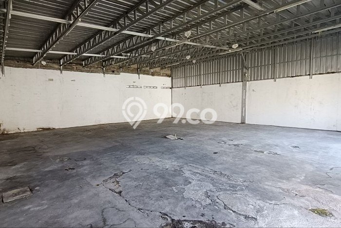 Disewakan Gudang di Kartasura Sukoharjo LT 1500m2, LB 700m2 Disewakan Gudang di Kartasura Sukoharjo LT 1500m2, LB 700m2