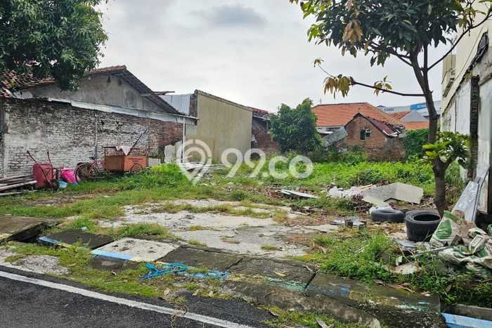 Jarang Ada! Tanah di Semarang Barat Punya Luas 221m2 SHM Jarang Ada! Tanah di Semarang Barat Punya Luas 221m2 SHM