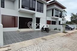 Rumah Sederhana Dijual di Ngaliyan 3 Kamar dengan LT 122m2 Rumah Sederhana Dijual di Ngaliyan 3 Kamar dengan LT 122m2