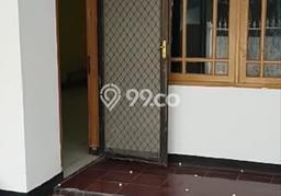 Rumah Strategis Minimalis Lb 130m2 di Kelapa Gading, Jakarta Utara Rumah Strategis Minimalis Lb 130m2 di Kelapa Gading, Jakarta Utara