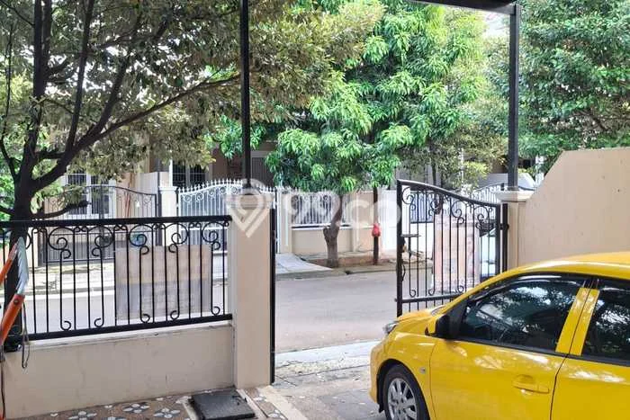 Jual Rumah Bagus Siap Huni LB 108m2 di Cakung, Jakarta Timur Jual Rumah Bagus Siap Huni LB 108m2 di Cakung, Jakarta Timur