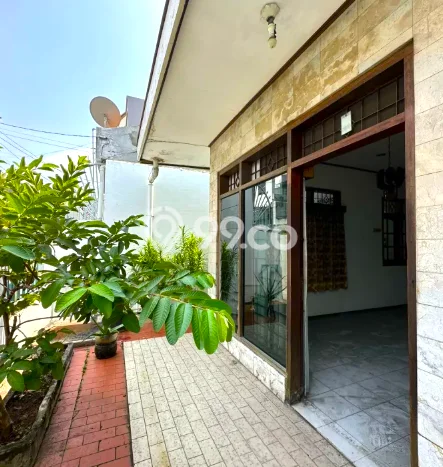 Rumah Elit Modern Tanpa Renovasi di Cideng Jakarta Pusat Rumah Elit Modern Tanpa Renovasi di Cideng Jakarta Pusat