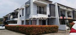 Rumah Mewah LB 200m2 Siap Huni Desain Elegan di Ciganjur, Jakarta Selatan Rumah Mewah LB 200m2 Siap Huni Desain Elegan di Ciganjur, Jakarta Selatan