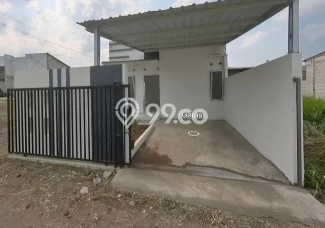 Rumah Sederhana Dijual di Jambe 2 Kamar dengan Luas Tanah 72m2 Rumah Sederhana Dijual di Jambe 2 Kamar dengan Luas Tanah 72m2