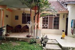 Dijual Cepat Rumah Bagus Siap Huni LB 200m2 di Sawangan, Depok Dijual Cepat Rumah Bagus Siap Huni LB 200m2 di Sawangan, Depok