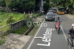 Tanah Kavling Dijual di Lenteng Agung, Jakarta Selatan dengan Luas Tanah 750m2 Tanah Kavling Dijual di Lenteng Agung, Jakarta Selatan dengan Luas Tanah 750m2