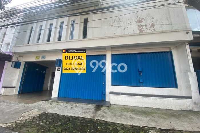 LOKASI STRATEGIS! Ruko Kawasan Terusan Buah Batu, Luas 300m2m², Kawasan Komersial LOKASI STRATEGIS! Ruko Kawasan Terusan Buah Batu, Luas 300m2m², Kawasan Komersial