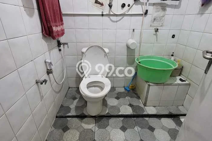 Unit Kost Dijual di Tubagus Ismail dengan 30 Kamar Kawasan Strategis Unit Kost Dijual di Tubagus Ismail dengan 30 Kamar Kawasan Strategis