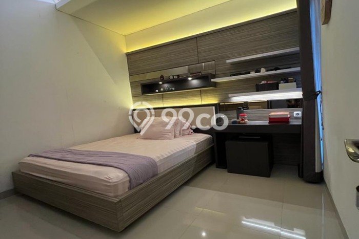 Dijual Rumah Premium dengan Fasilitas Sekitar Komplit di Ciputat, Tangerang Selatan Dijual Rumah Premium dengan Fasilitas Sekitar Komplit di Ciputat, Tangerang Selatan
