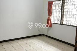 Hunian Mewah LB 180m2 Siap Huni Desain Elegan di Pondok Kelapa, Jakarta Timur Hunian Mewah LB 180m2 Siap Huni Desain Elegan di Pondok Kelapa, Jakarta Timur