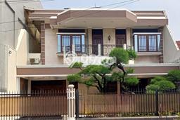 Rumah Luxury Modern Tanpa Renovasi di Kramat Jakarta Pusat Rumah Luxury Modern Tanpa Renovasi di Kramat Jakarta Pusat
