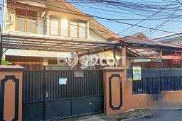 Dijual Rumah Premium dengan Fasilitas Sekitar Lengkap di Jatinegara, Jakarta Timur Dijual Rumah Premium dengan Fasilitas Sekitar Lengkap di Jatinegara, Jakarta Timur