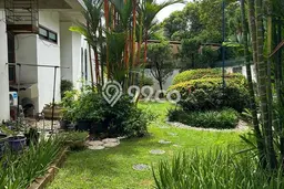 Ready to Use! Luxury House LT 450m2 Desain Elegan di Kayu Putih Ready to Use! Luxury House LT 450m2 Desain Elegan di Kayu Putih