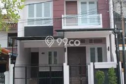 Siap Huni Hunian Elit 6 Kamar di Kelapa Gading Dekat ke Mana Pun Siap Huni Hunian Elit 6 Kamar di Kelapa Gading Dekat ke Mana Pun