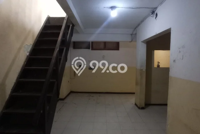 Disewakan! Rumah 3 Kamar Tidur &
2 Kamar Mandi di Kedung Doro, Surabaya Disewakan! Rumah 3 Kamar Tidur &
2 Kamar Mandi di Kedung Doro, Surabaya