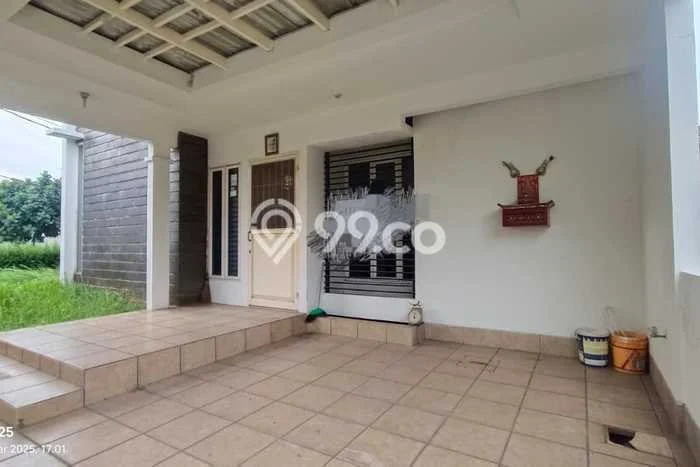 For Sale Hunian Rumah Terawat 2 KT di Kemang Pratama, Bekasi For Sale Hunian Rumah Terawat 2 KT di Kemang Pratama, Bekasi