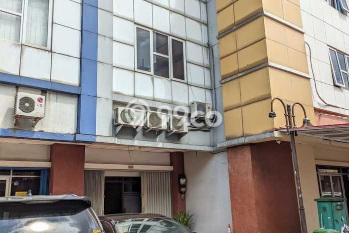 Lokasi Strategis! Dijual Ruko Bisnis di BSD, Tangerang Selatan Kondisi Baik Lokasi Strategis! Dijual Ruko Bisnis di BSD, Tangerang Selatan Kondisi Baik