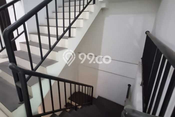 Ruko Bagus Dijual LB 80m2 Lokasi Strategis Surabaya Area Cocok untuk Bisnis Ruko Bagus Dijual LB 80m2 Lokasi Strategis Surabaya Area Cocok untuk Bisnis