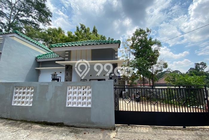 Jual Rumah Harga Miring Gunung Pati Punya 3 KT & LT 155m2 Jual Rumah Harga Miring Gunung Pati Punya 3 KT & LT 155m2