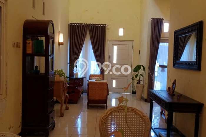 Rumah Modern Cantik 4 KT Siap Huni di Tembalang Rumah Modern Cantik 4 KT Siap Huni di Tembalang