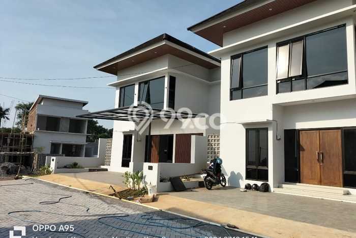 Rumah Modern Cantik 3 Kamar Siap Huni di Ngaliyan Rumah Modern Cantik 3 Kamar Siap Huni di Ngaliyan