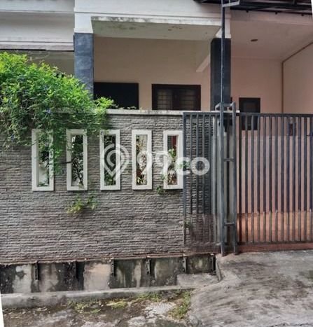 For Sale Rumah 3 Kamar Lokasi Strategis Nyaman dan Strategis di Kelapa Gading For Sale Rumah 3 Kamar Lokasi Strategis Nyaman dan Strategis di Kelapa Gading