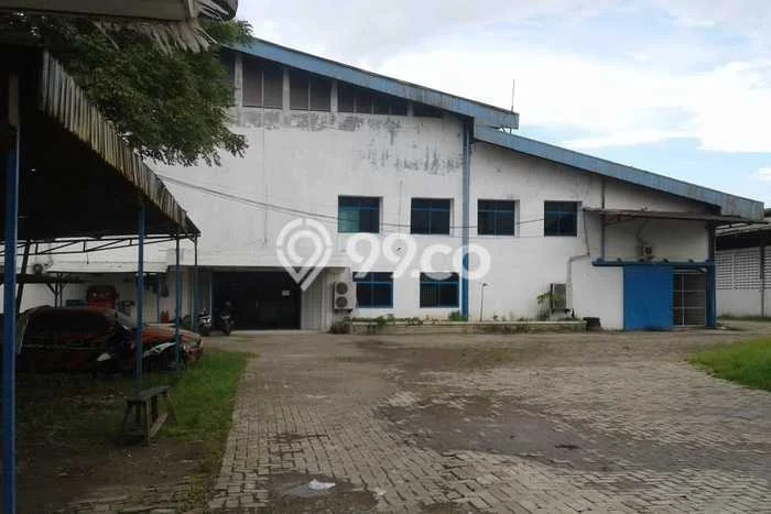Unit Gudang Dijual di Cibitung Bekasi Luas Tanah 12000m2, Luas Bangunan 4500m2 Unit Gudang Dijual di Cibitung Bekasi Luas Tanah 12000m2, Luas Bangunan 4500m2