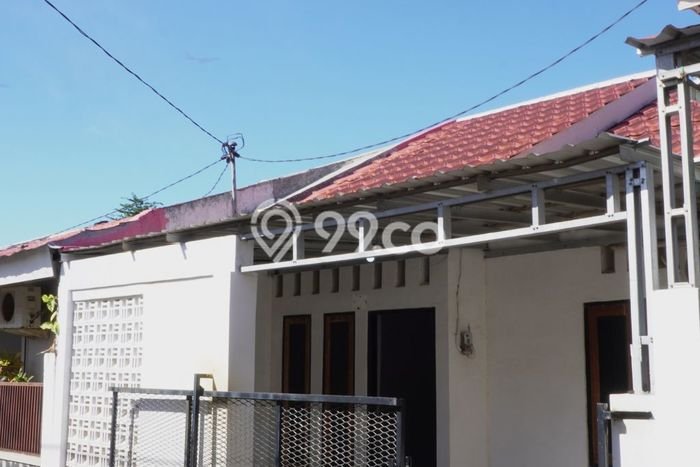 Rumah Sederhana Dijual Lokasi Oebobo 2 Kamar dengan LT 90m2 Rumah Sederhana Dijual Lokasi Oebobo 2 Kamar dengan LT 90m2