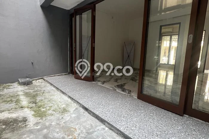 Hunian Elit LB 117m2 Siap Huni Desain Elegan di Bintaro, Tangerang Selatan Hunian Elit LB 117m2 Siap Huni Desain Elegan di Bintaro, Tangerang Selatan