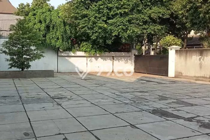 Ruko Komersial Dijual di Kebayoran Baru Jakarta Selatan LT 1237m2 & LB 1494m2 Ruko Komersial Dijual di Kebayoran Baru Jakarta Selatan LT 1237m2 & LB 1494m2