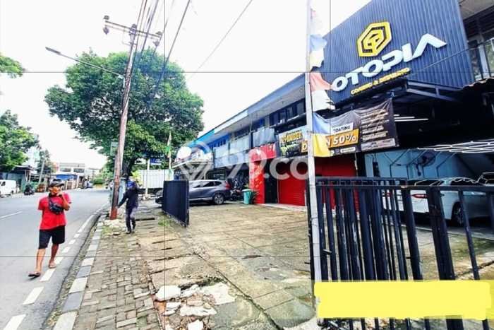 Ruko Dijual di Kebayoran Lama Jakarta Selatan dengan LB 1280m2 Ruko Dijual di Kebayoran Lama Jakarta Selatan dengan LB 1280m2